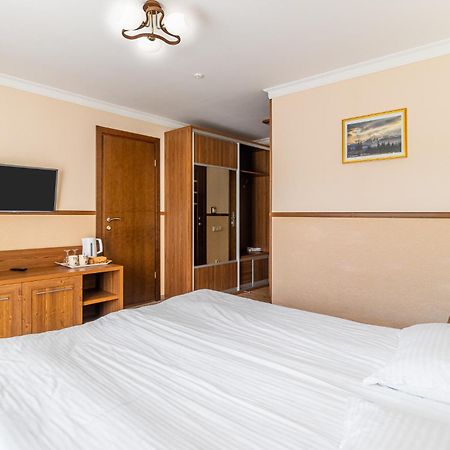 בוקובל Petros Hotel חדר תמונה